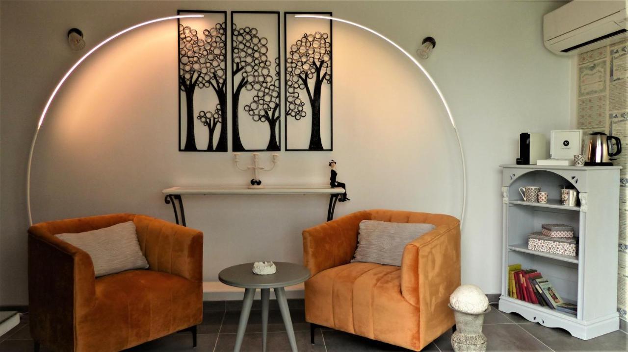 Ô Tilia d'Azur Bed & Breakfast Roquefort-les-Pins Exterior foto